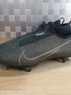 Nike Vapor Edge Pro 360 Football Cleats Black Gold Size 8.5 AO8277-012 New